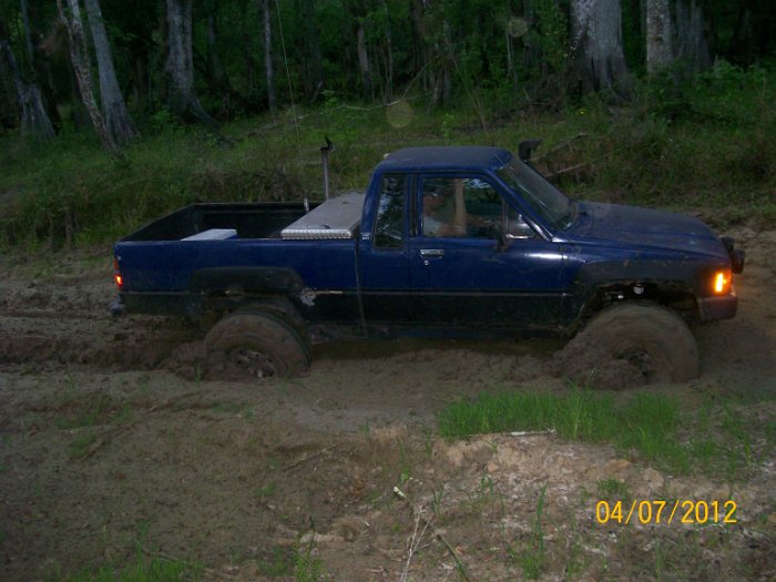 2012-Apr-07HGR4X4_nightride 067